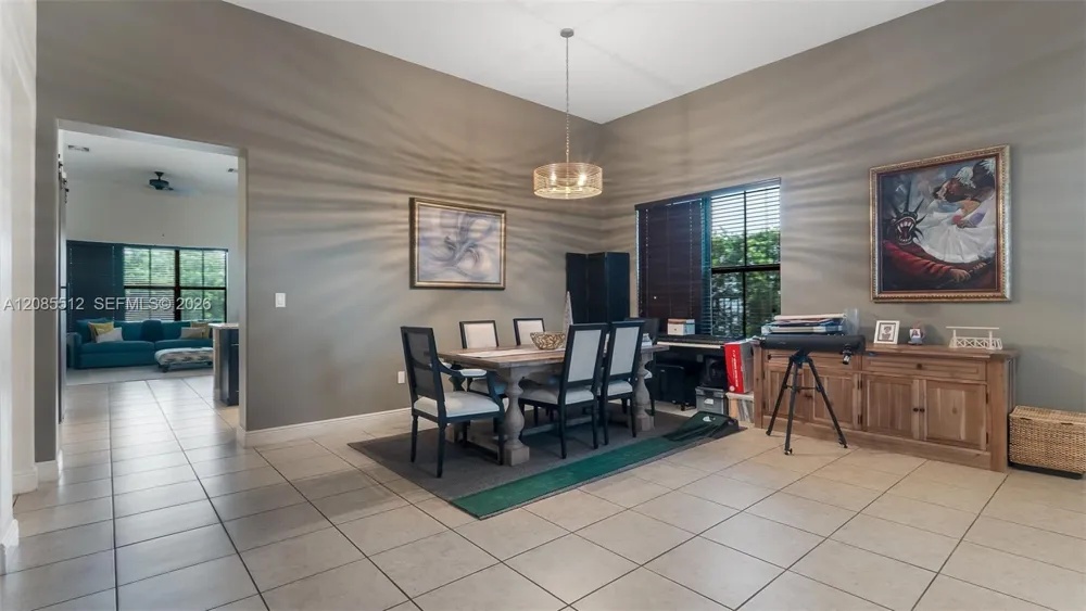 2660 NW 84th Way Cooper City, FL 33024
