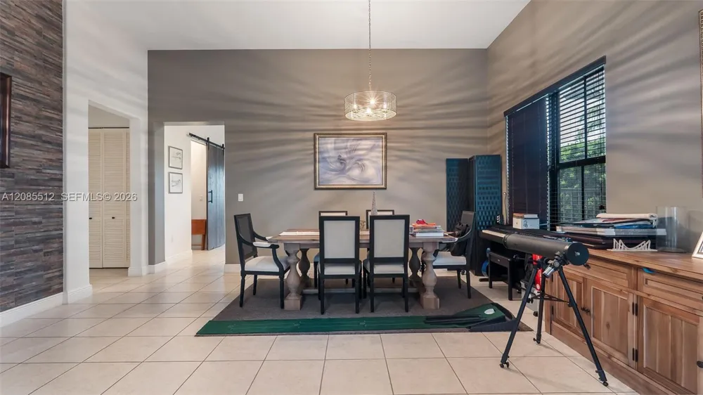 2660 NW 84th Way Cooper City, FL 33024