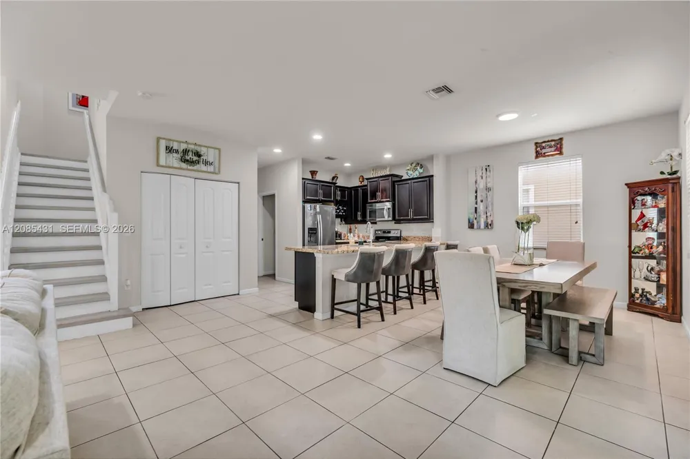 4707 Foxtail Palm Ct Green Acres, FL 33463