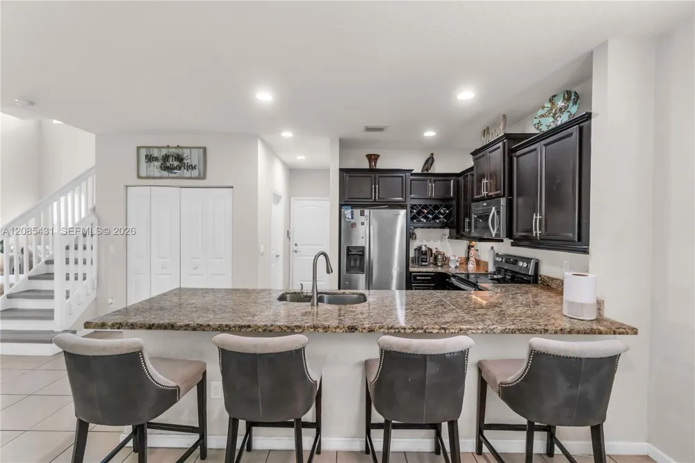 4707 Foxtail Palm Ct Green Acres, FL 33463