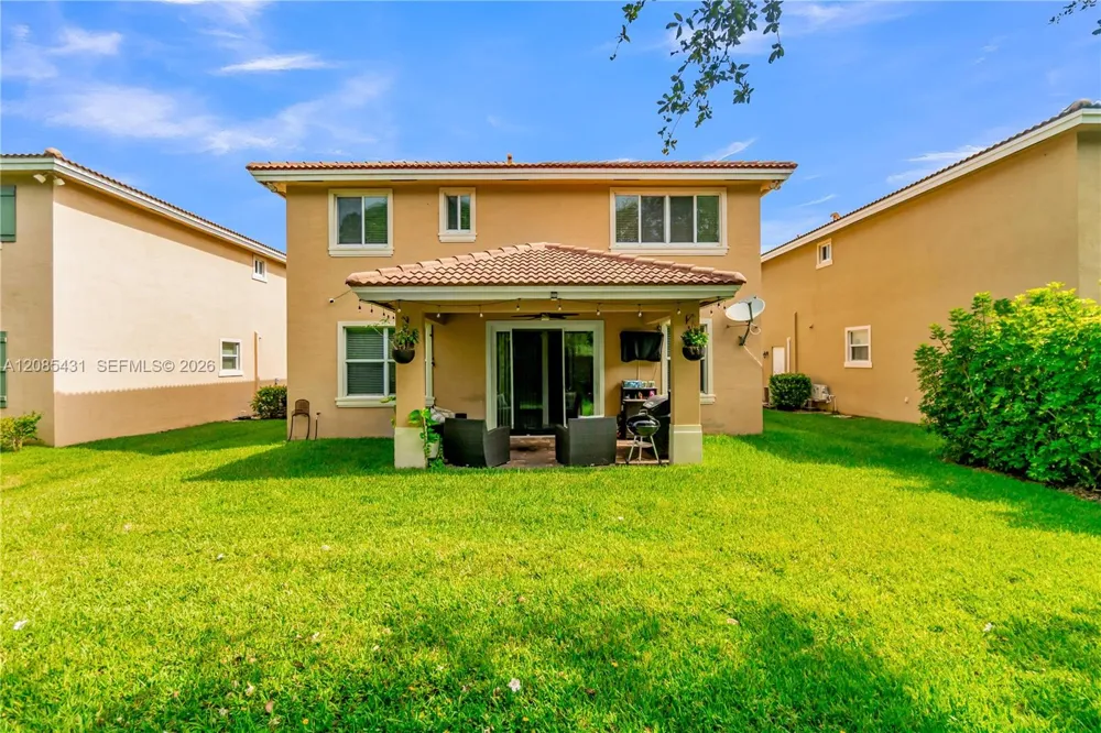 4707 Foxtail Palm Ct Green Acres, FL 33463