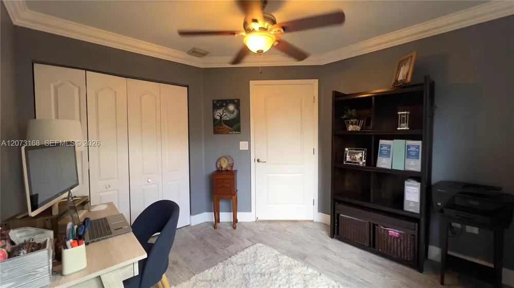 9000 SW 215th Ter Cutler Bay, FL 33189
