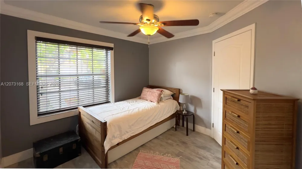9000 SW 215th Ter Cutler Bay, FL 33189