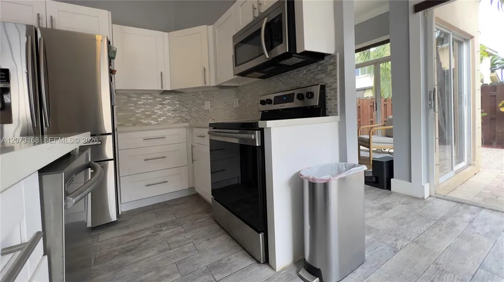 9000 SW 215th Ter Cutler Bay, FL 33189