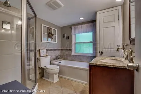 200 Highwood Road Oakhurst, NJ 07755