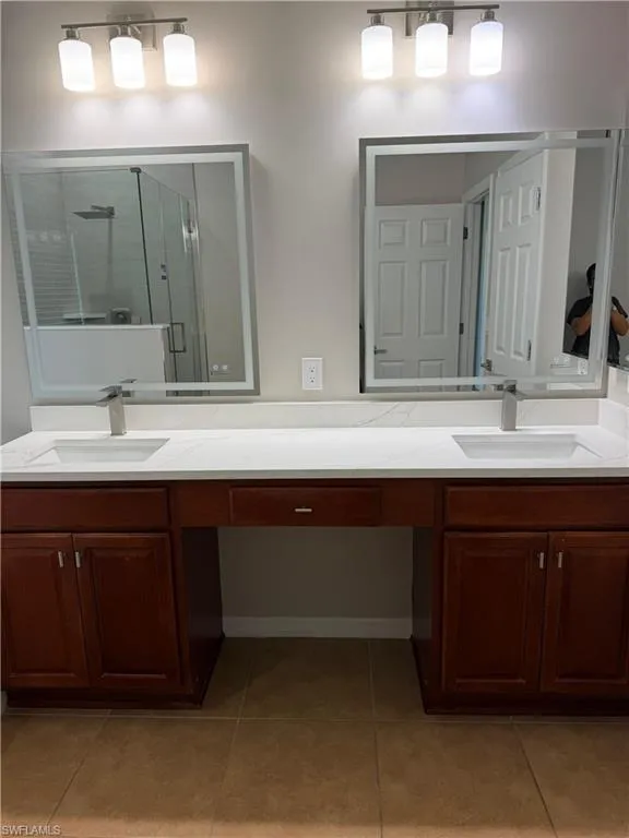 2461 Sutherland Court Cape Coral, FL 33991