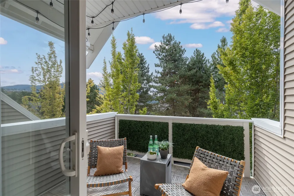 23120 SE Black Nugget Road #L4 Issaquah, WA 98029