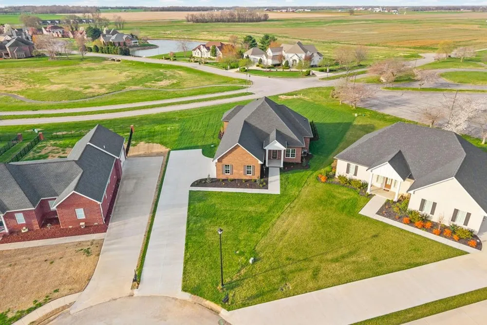 125 Pemberton Place Hopkinsville, KY 42240