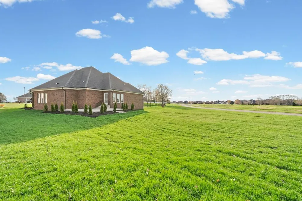 125 Pemberton Place Hopkinsville, KY 42240