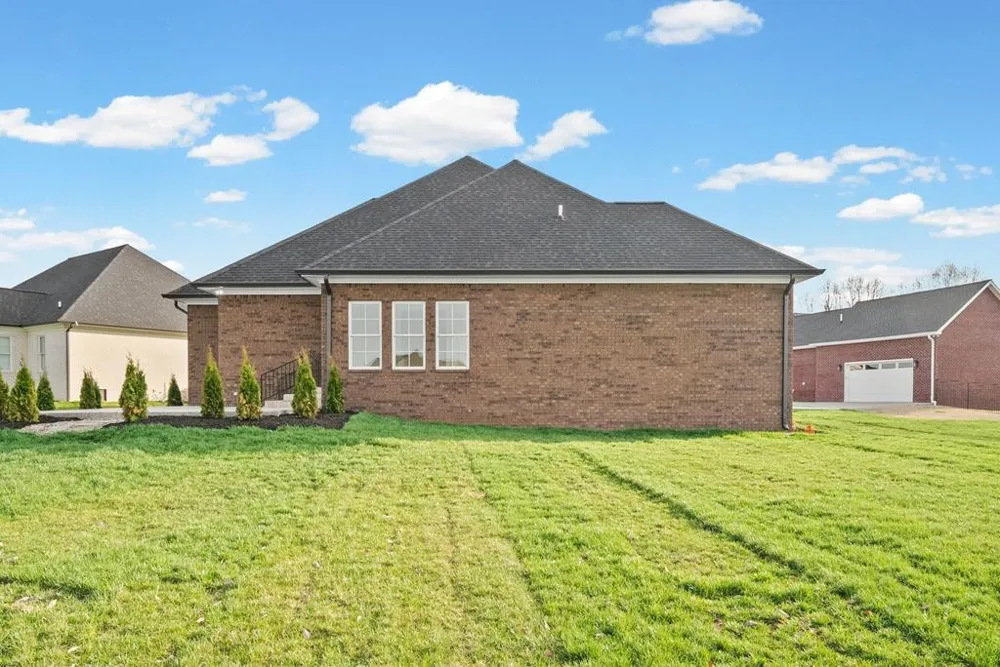 125 Pemberton Place Hopkinsville, KY 42240