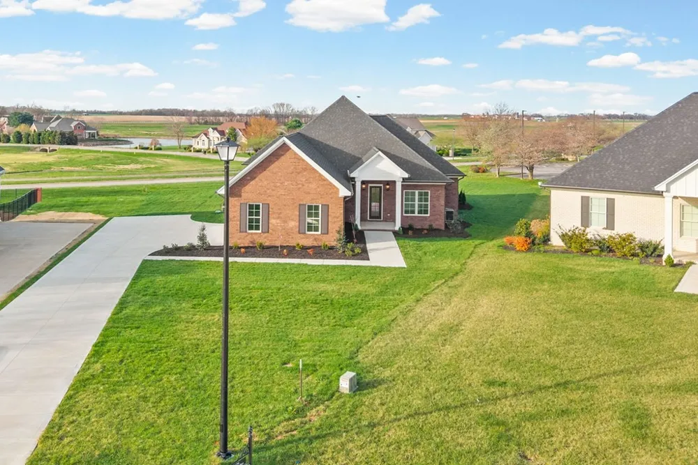 125 Pemberton Place Hopkinsville, KY 42240