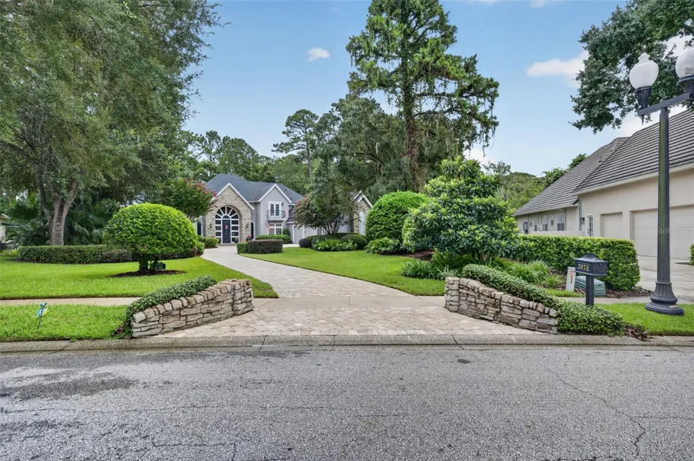 2873 OLD CASTLE DRIVE Winter Park, FL 32792