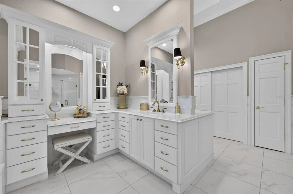 2873 OLD CASTLE DRIVE Winter Park, FL 32792