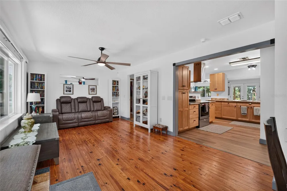 12151 NE 52ND PLACE ROAD Silver Springs, FL 34488