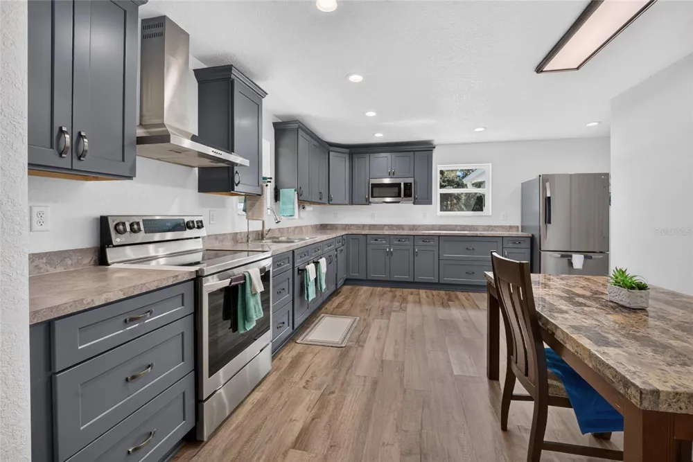 12151 NE 52ND PLACE ROAD Silver Springs, FL 34488