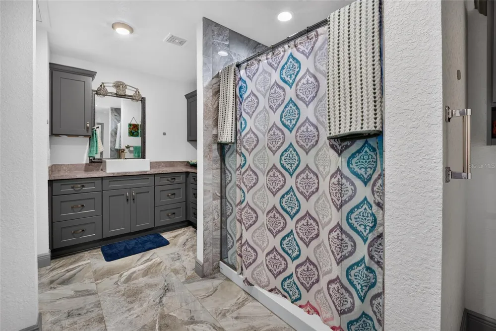 12151 NE 52ND PLACE ROAD Silver Springs, FL 34488