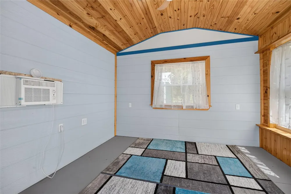 12151 NE 52ND PLACE ROAD Silver Springs, FL 34488