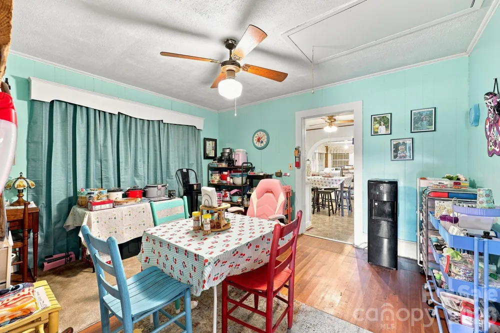 512 W Bank Street Salisbury, NC 28146