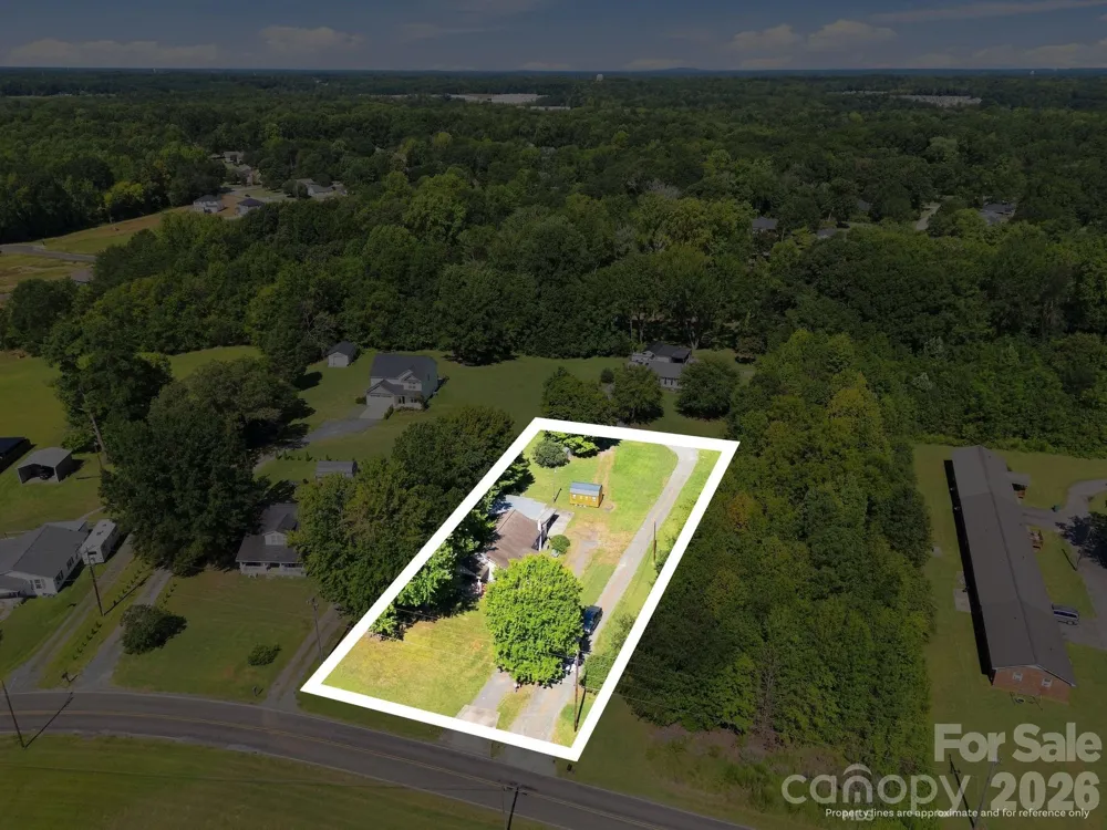 512 W Bank Street Salisbury, NC 28146