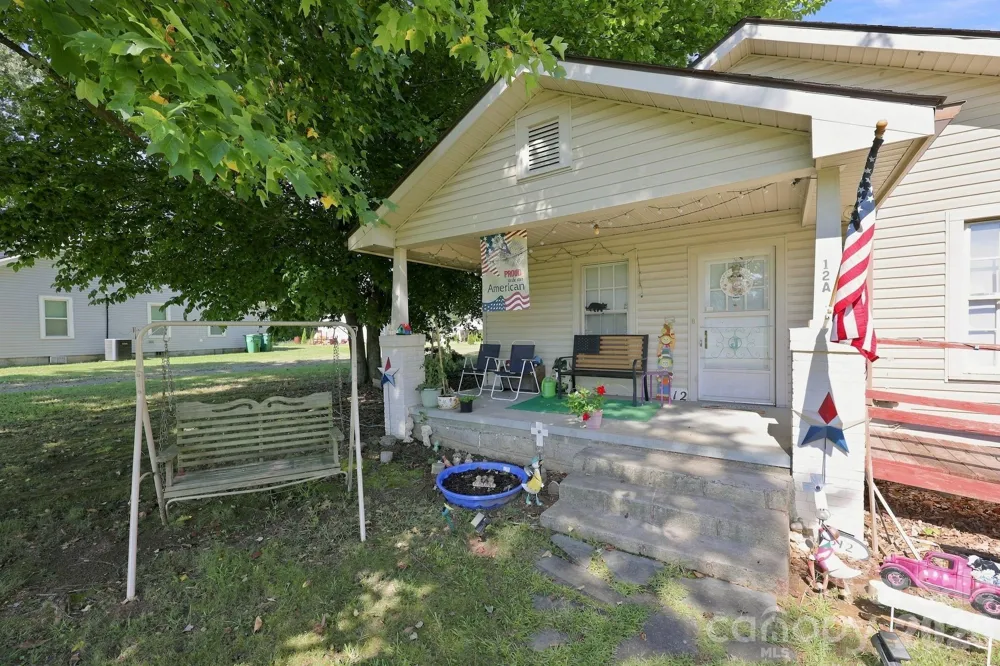 512 W Bank Street Salisbury, NC 28146