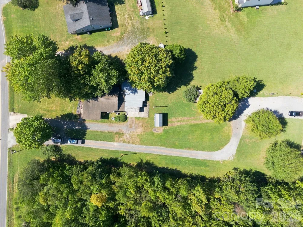 512 W Bank Street Salisbury, NC 28146