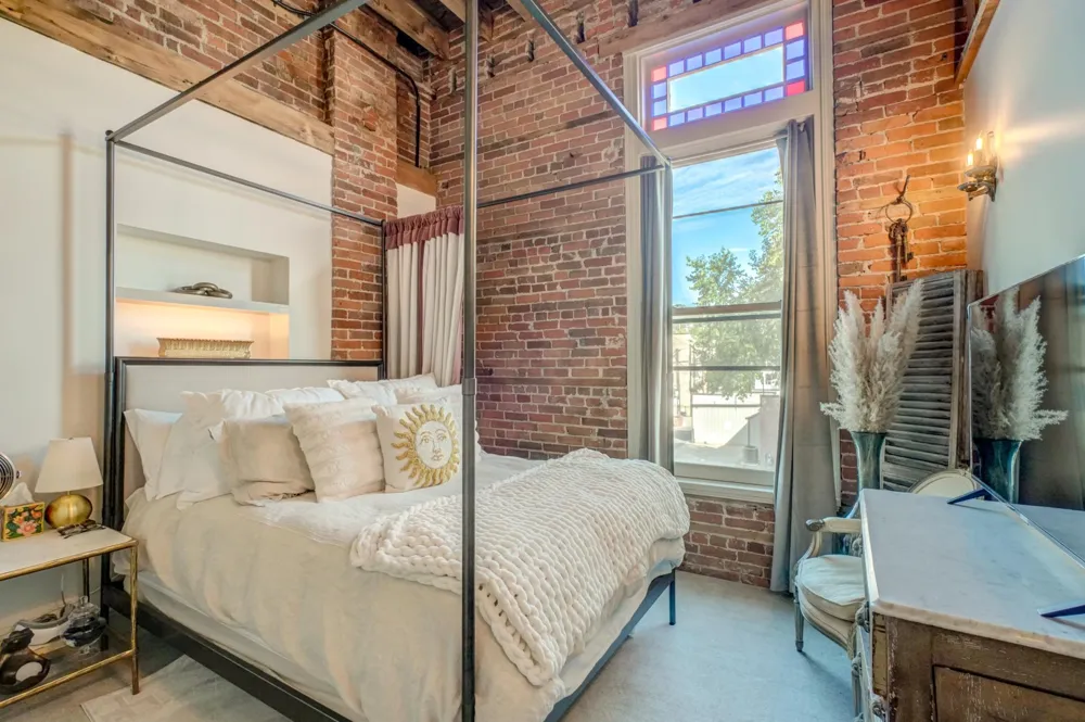 126 Main Street Stillwater, MN 55082