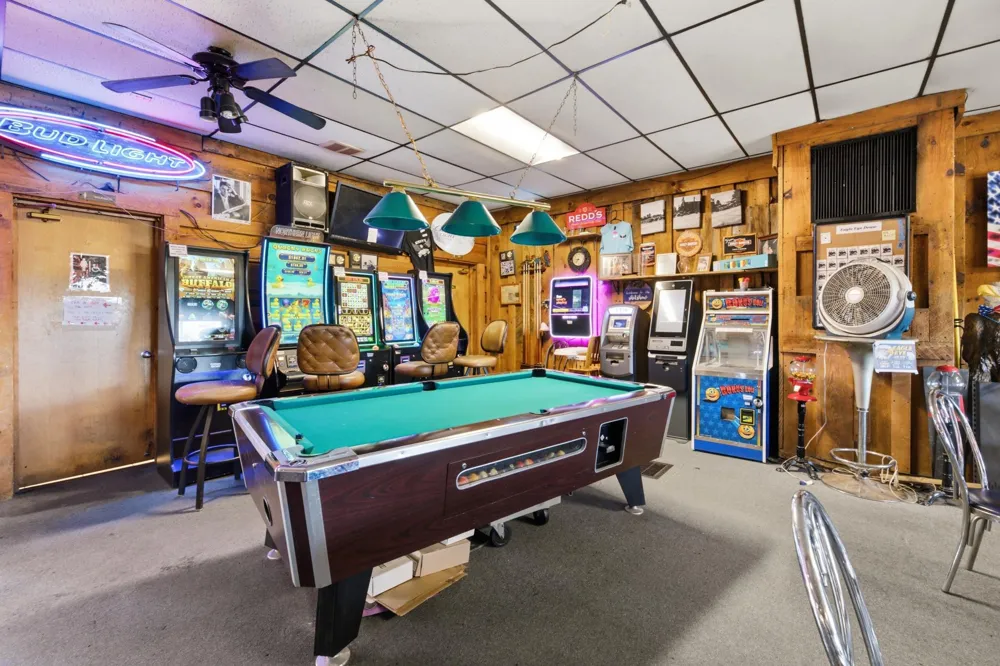N6499 US Highway 63 Beldenville, WI 54003