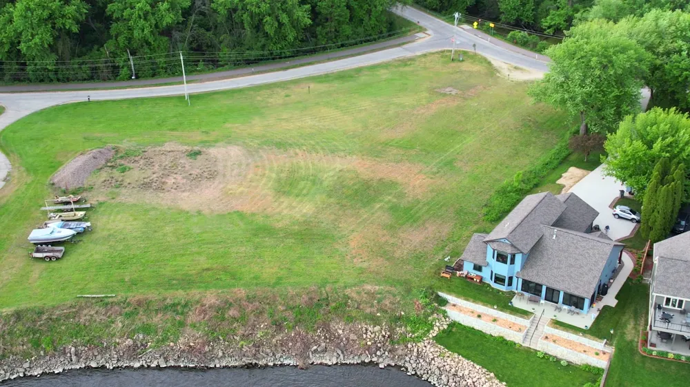 Lot 5 Parcel 1 Shore Acres Road La Crescent, MN 55947