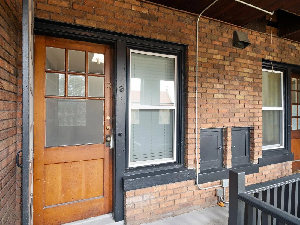 1521 Grand Avenue Saint Paul, MN 55105
