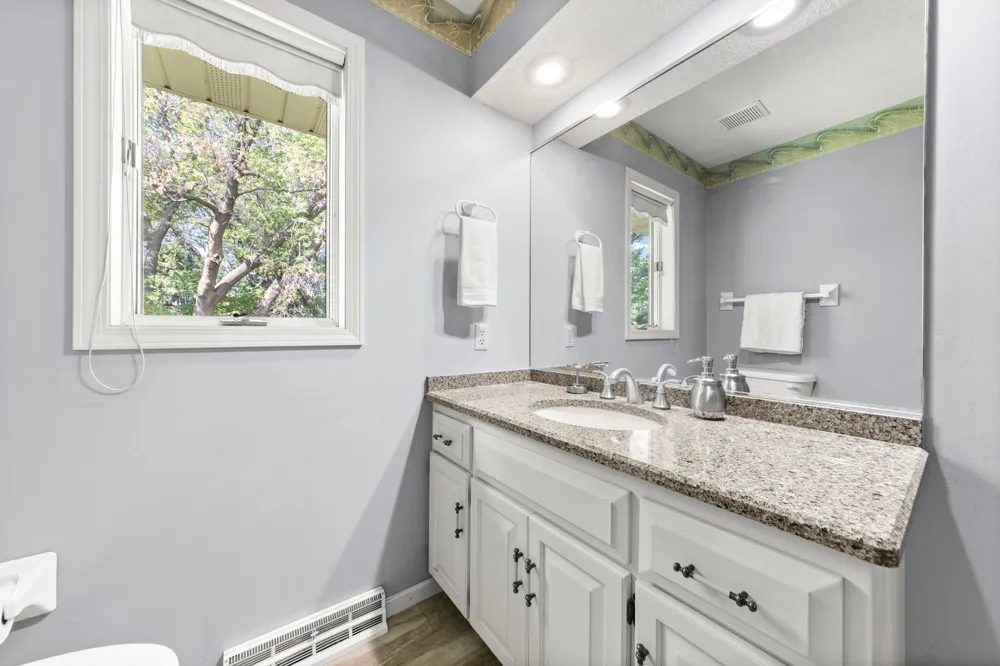 500 Bohlken Drive Hastings, MN 55033