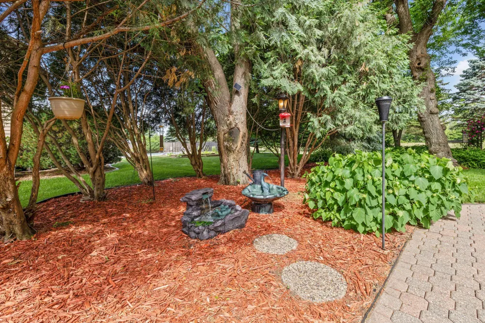 500 Bohlken Drive Hastings, MN 55033