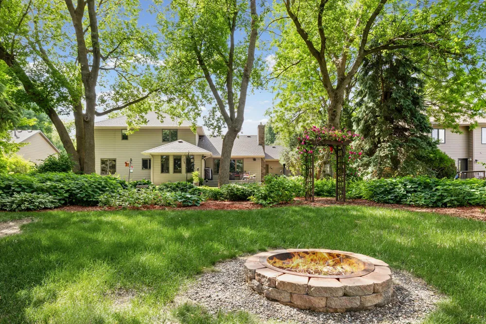 500 Bohlken Drive Hastings, MN 55033