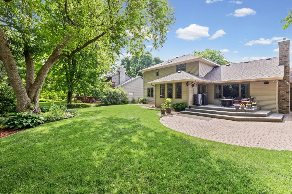 500 Bohlken Drive Hastings, MN 55033