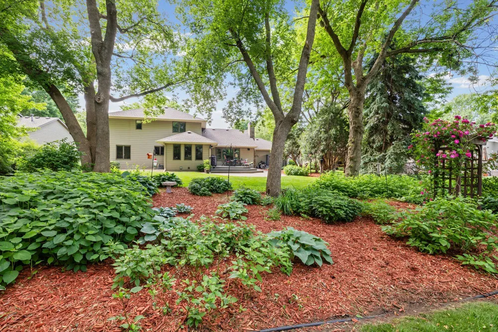 500 Bohlken Drive Hastings, MN 55033