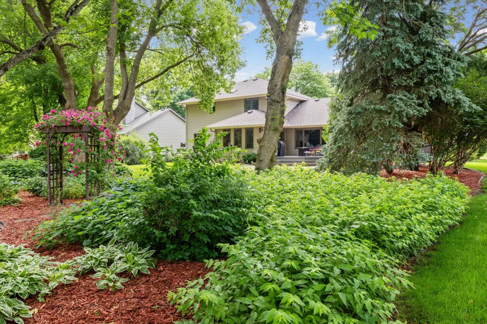 500 Bohlken Drive Hastings, MN 55033