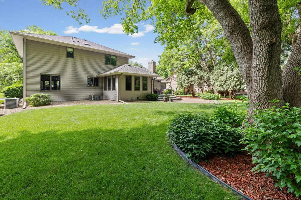 500 Bohlken Drive Hastings, MN 55033