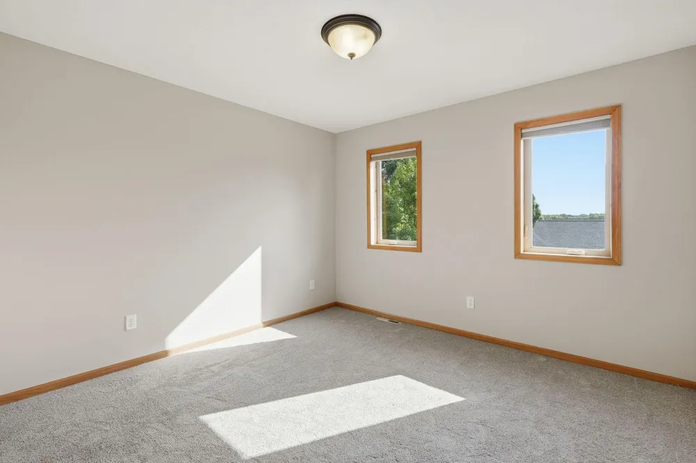 675 Sienna Drive Watertown, MN 55388
