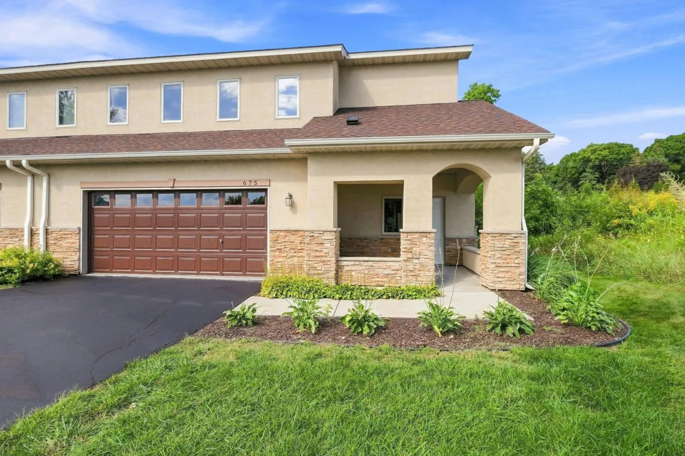 675 Sienna Drive Watertown, MN 55388