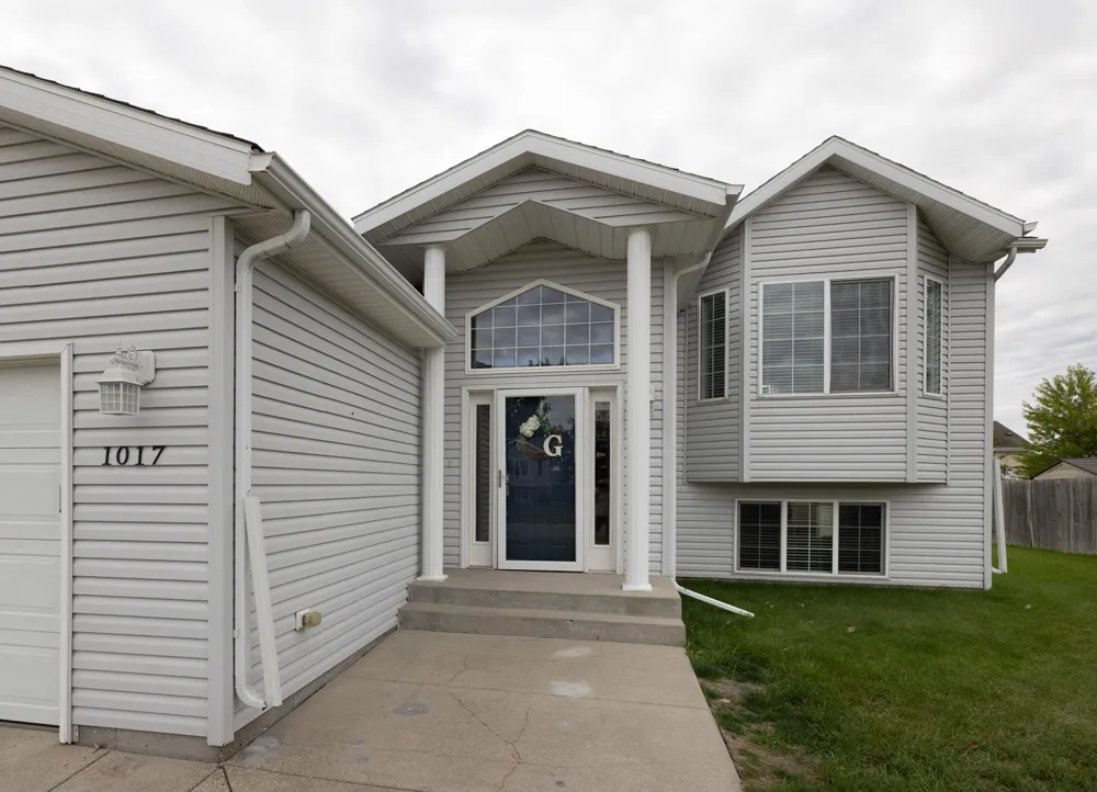 1017 Westport Parkway West Fargo, ND 58078