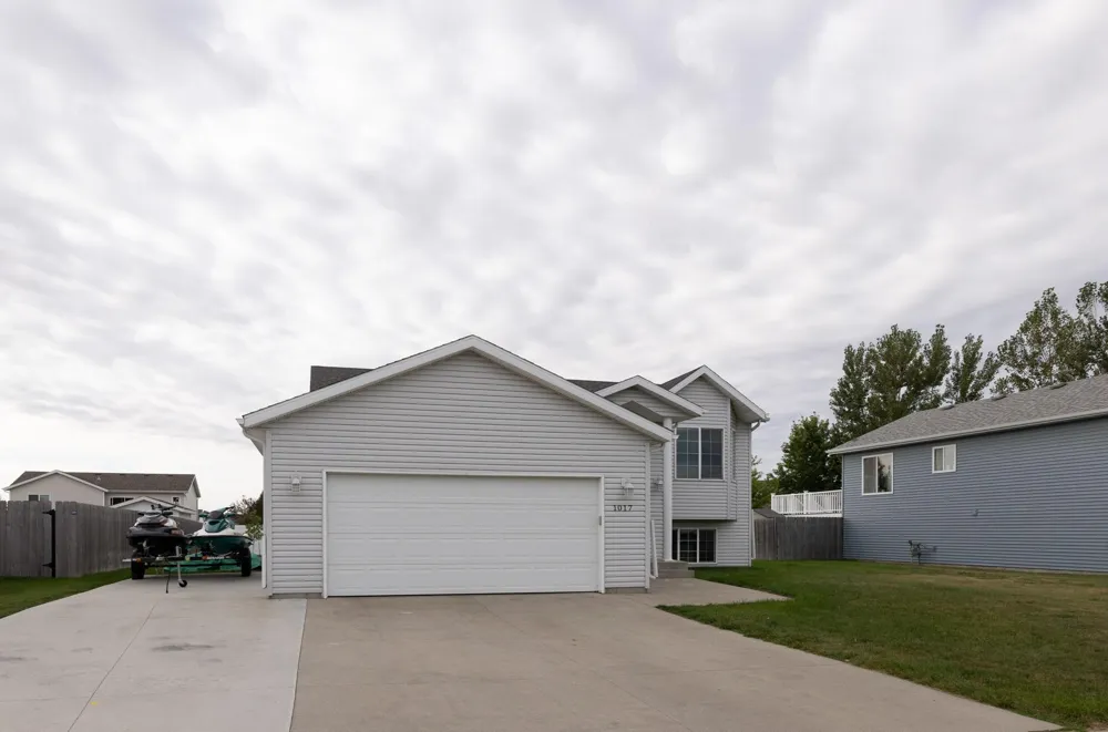 1017 Westport Parkway West Fargo, ND 58078