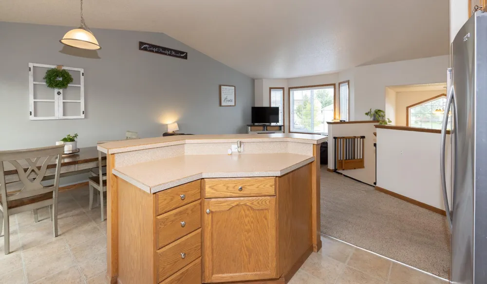 1017 Westport Parkway West Fargo, ND 58078
