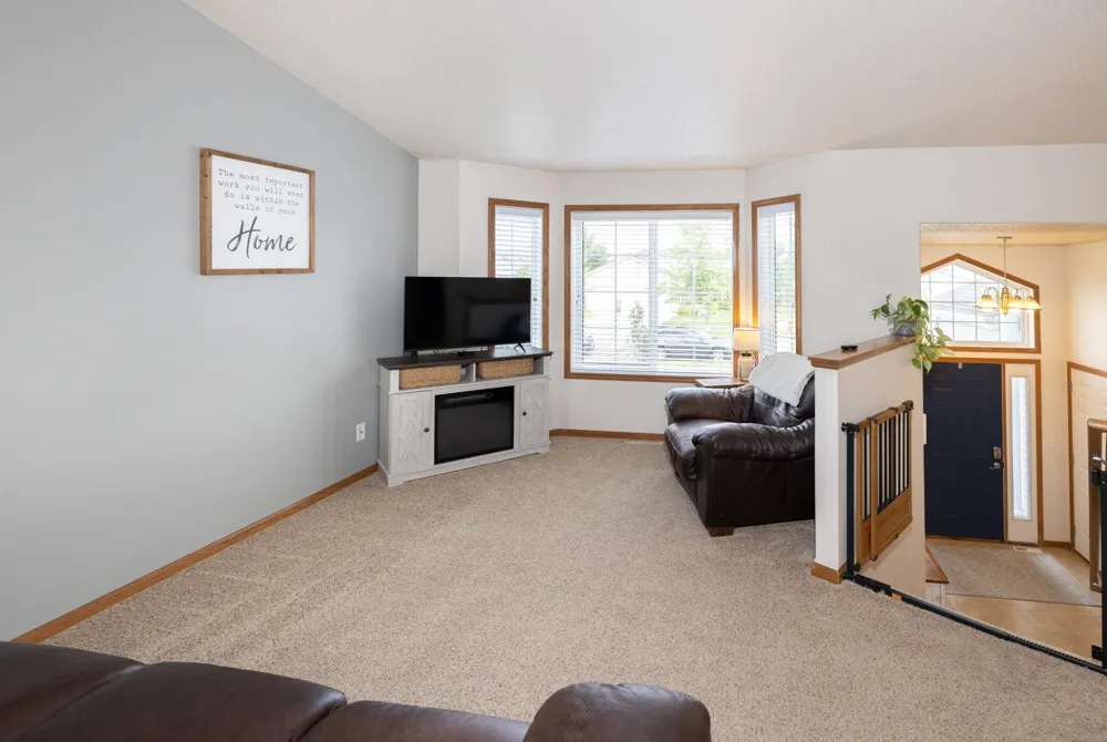 1017 Westport Parkway West Fargo, ND 58078