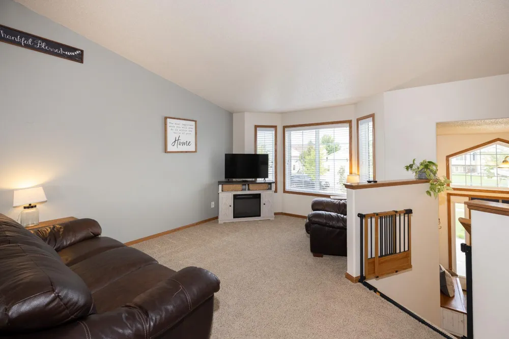 1017 Westport Parkway West Fargo, ND 58078