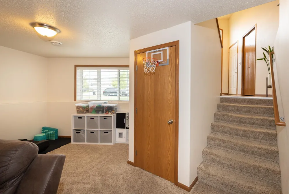 1017 Westport Parkway West Fargo, ND 58078