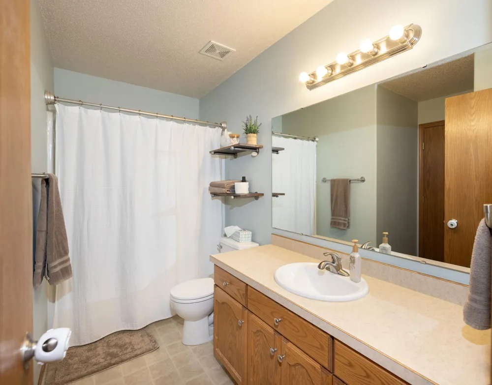 1017 Westport Parkway West Fargo, ND 58078