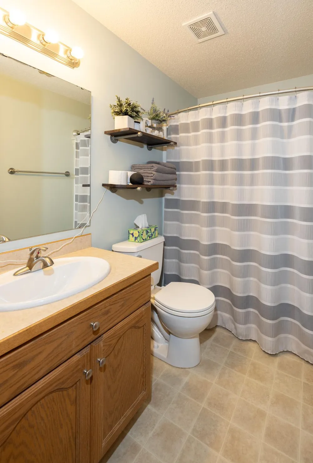 1017 Westport Parkway West Fargo, ND 58078
