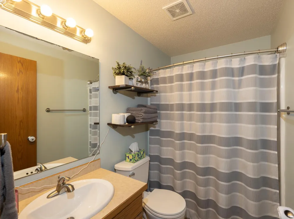 1017 Westport Parkway West Fargo, ND 58078