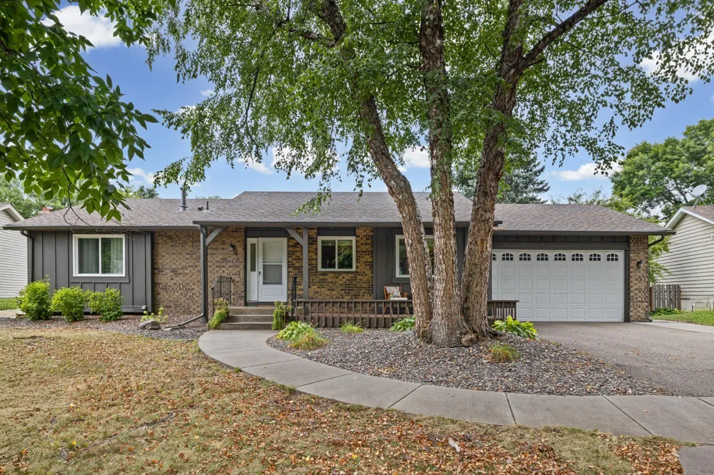 7835 Berkshire Lane Maple Grove, MN 55311