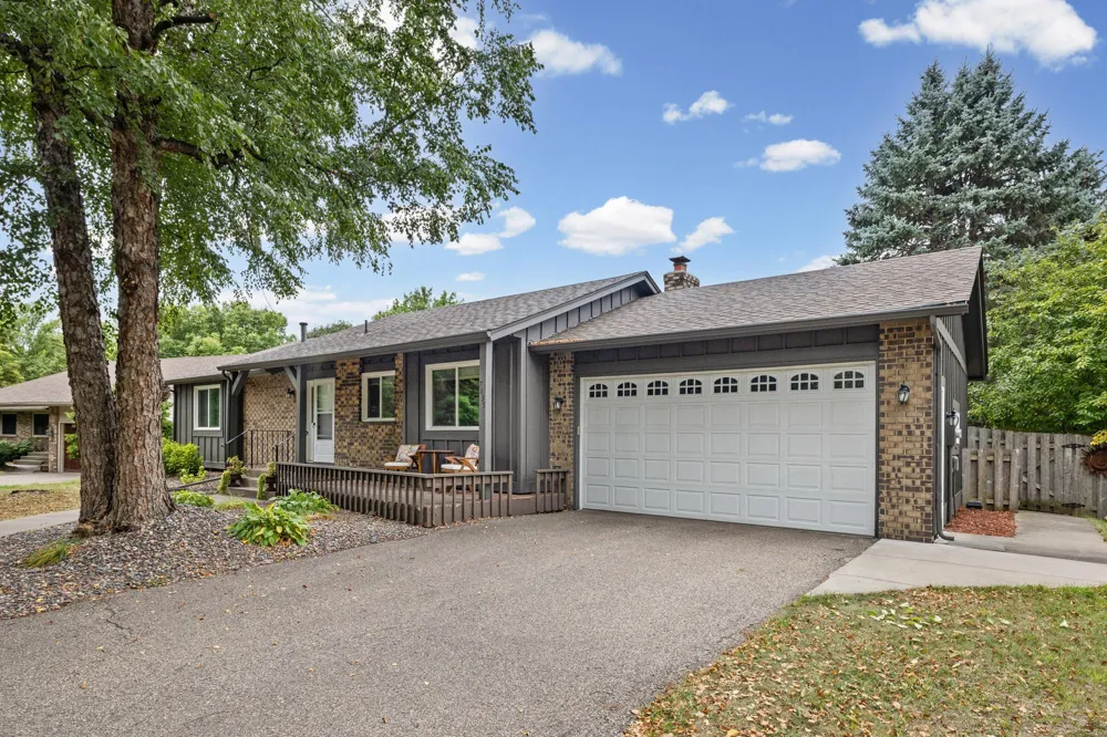 7835 Berkshire Lane Maple Grove, MN 55311