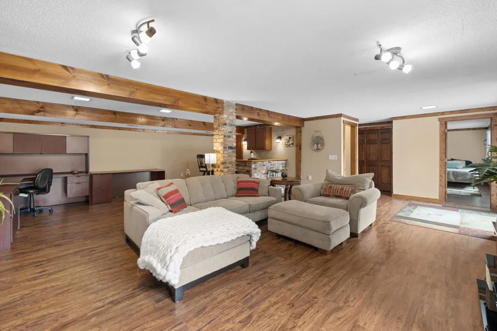 7835 Berkshire Lane Maple Grove, MN 55311